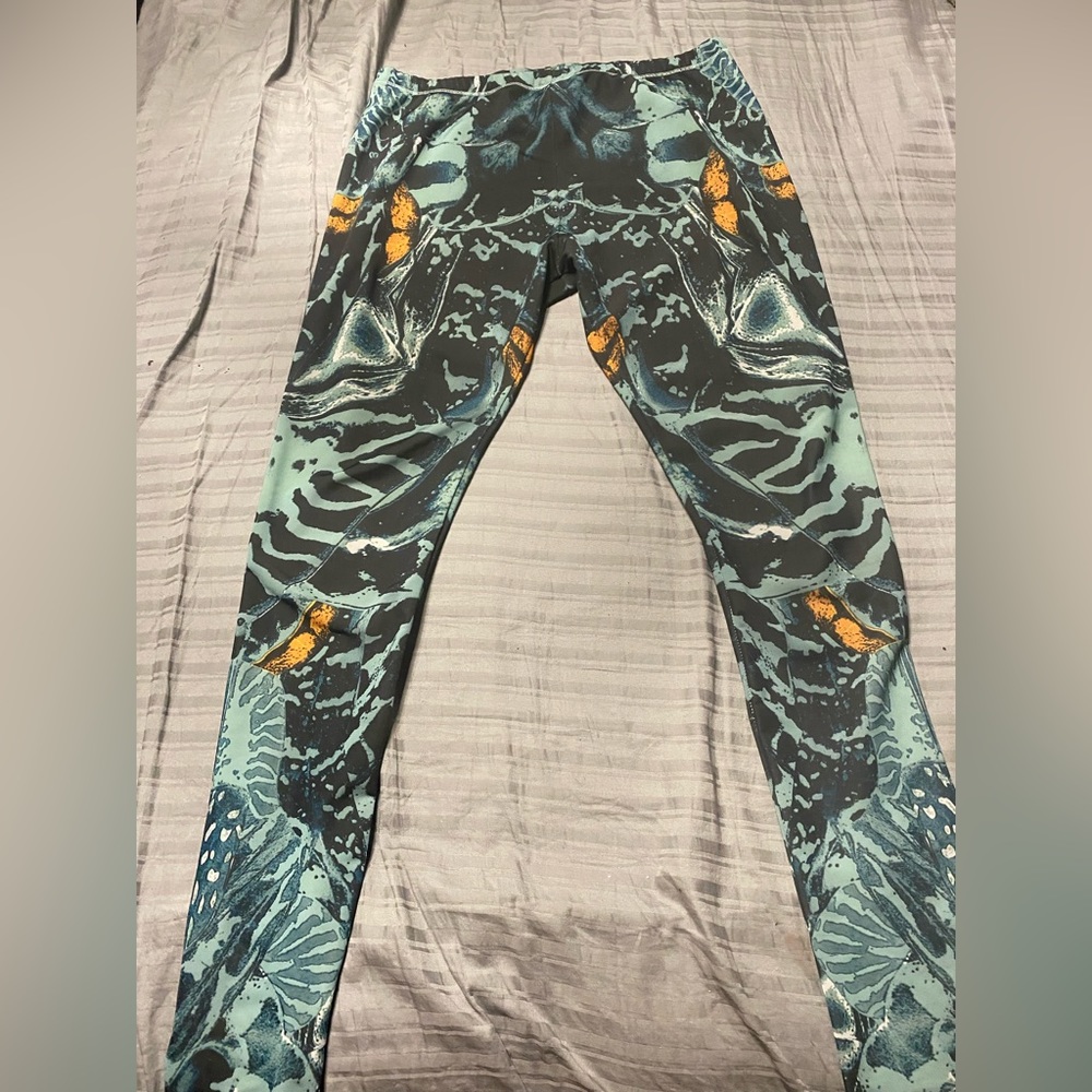 Alexander McQueen printed stretch leggings